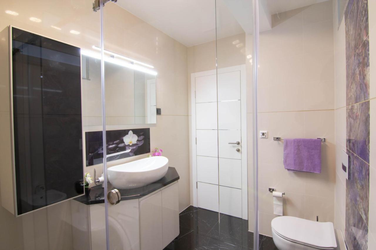Apartman Paola Vrh  Dış mekan fotoğraf