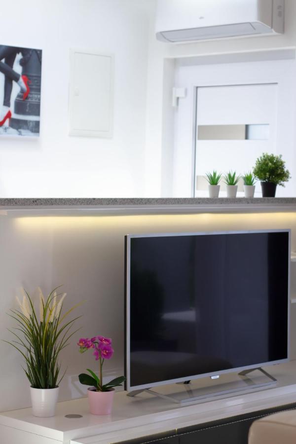 Apartman Paola Vrh  Dış mekan fotoğraf